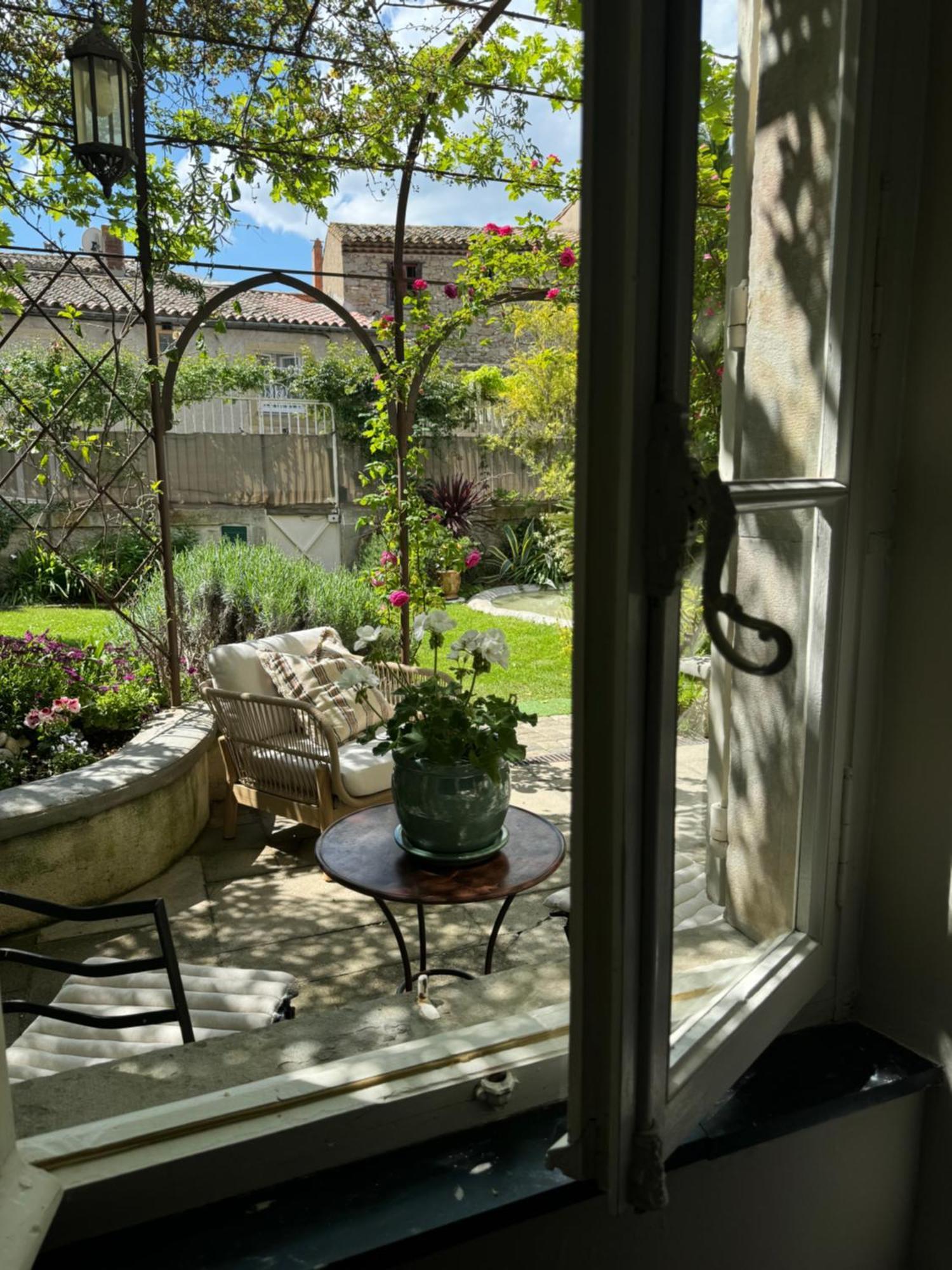Verzeille Le Patio Des Senteurs B&B 외부 사진